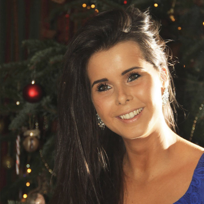 tavia-black-crush-wines